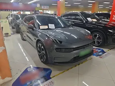 Zeekr 001