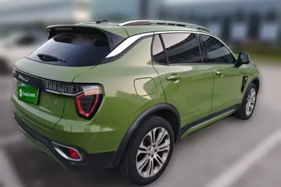 Lynk & Co 01