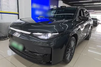 Leapmotor C10