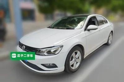 Volkswagen Lamando