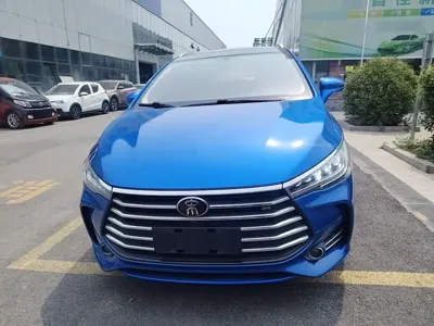BYD MAX