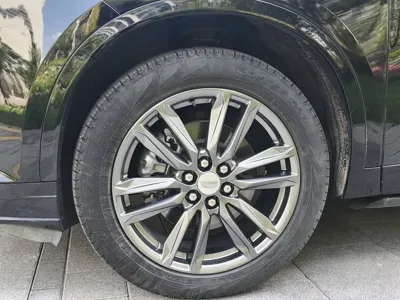 Cadillac XT6