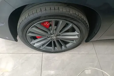 Leapmotor C16