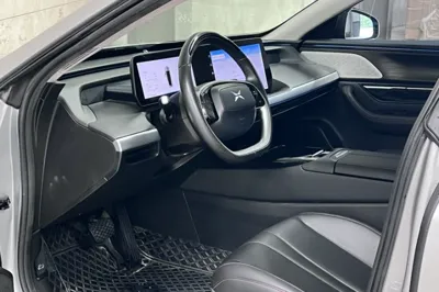 Xpeng P7