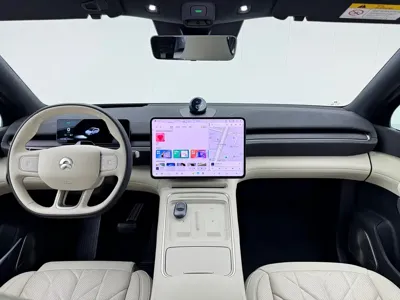 Nio EC6