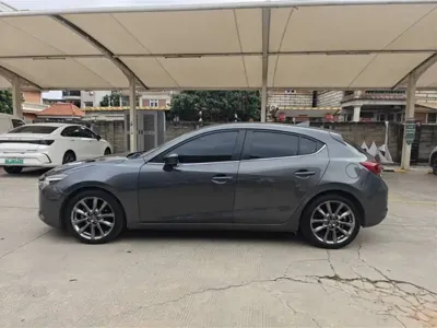 Mazda 3 Axela