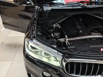 BMW X5 (Import)