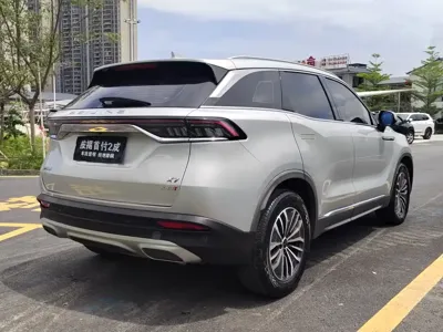 BAIC X7
