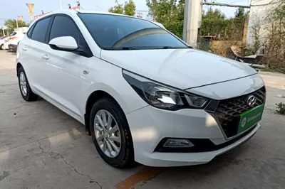 Hyundai Verna RV