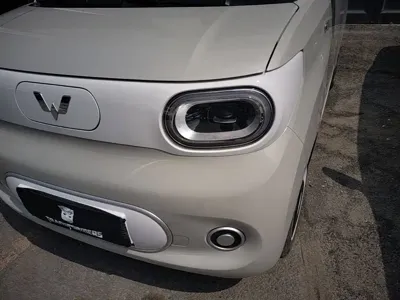 Wuling MINIEV