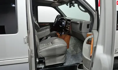 Chevrolet Express Van