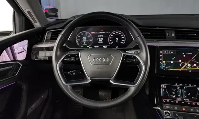Audi e-tron