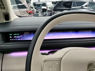 Nio ES8