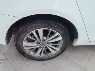 Geely Auto Emgrand