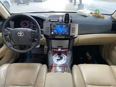 Toyota Reiz