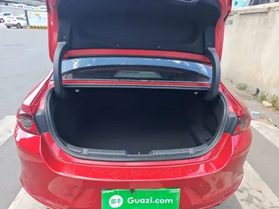 Mazda 3 Axela