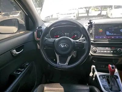 Kia KX3