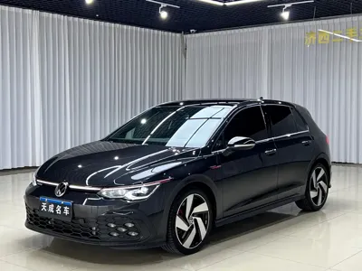Volkswagen Golf GTI