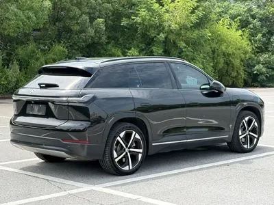 Nio ES7