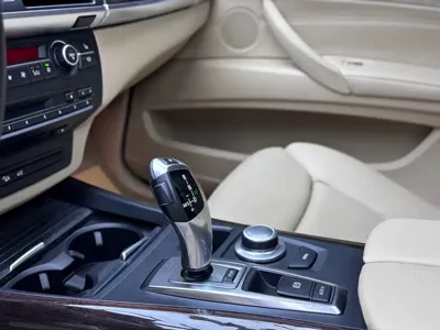 BMW X5 (Import)