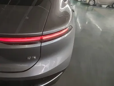 Nio ET9