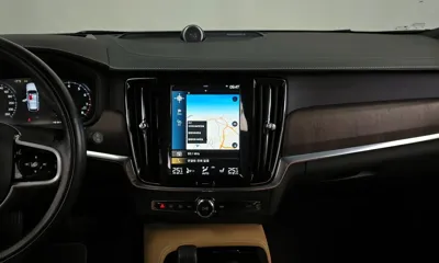 Volvo V90
