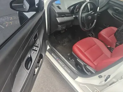 Toyota Yaris L