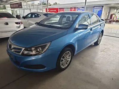 BYD e5