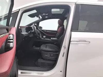 GAC Motor Trumpchi M8