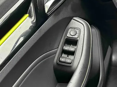 Roewe i5