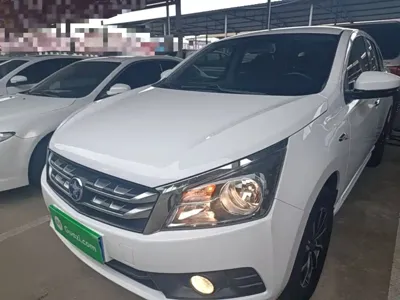 Venucia T70