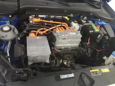 Audi Q2L e-tron
