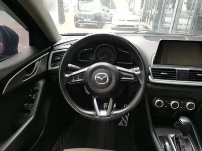 Mazda 3 Axela