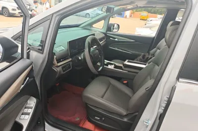 SAIC MAXUS Maxus G50 PHEV