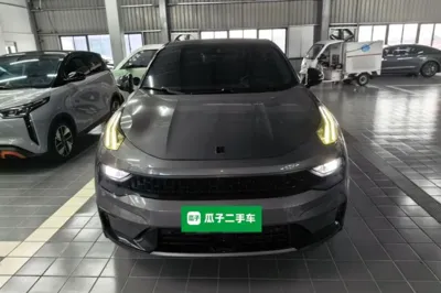 Lynk & Co 05