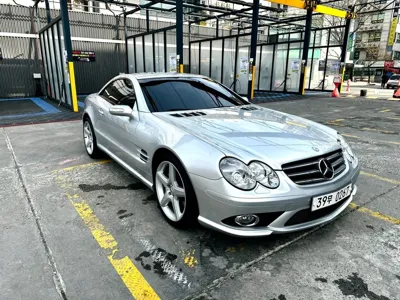 Mercedes-Benz SL-Class