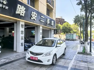 Hyundai Verna