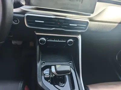 Geely Binyue