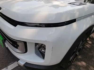 Geely ICON