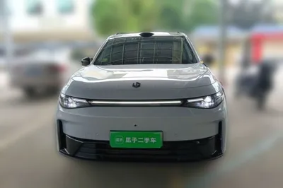 Leapmotor C16