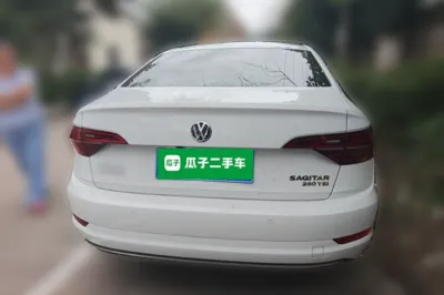 Volkswagen Sagitar