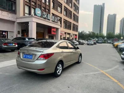Hyundai Verna
