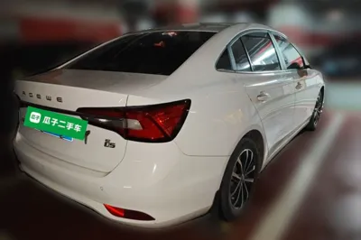 Roewe i5