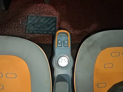 Baojun E100