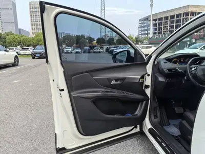 Peugeot 4008