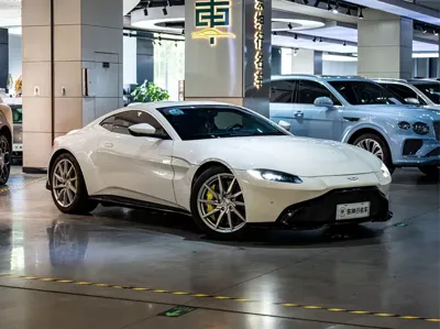 Aston Martin V8 Vantage