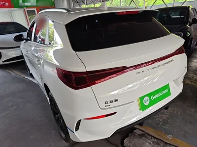 BYD e2