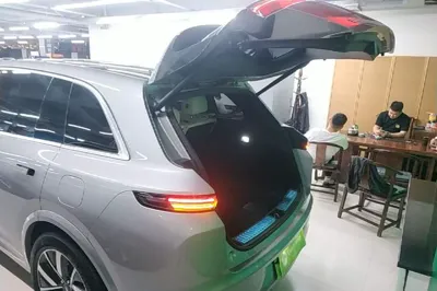 Li Auto L7