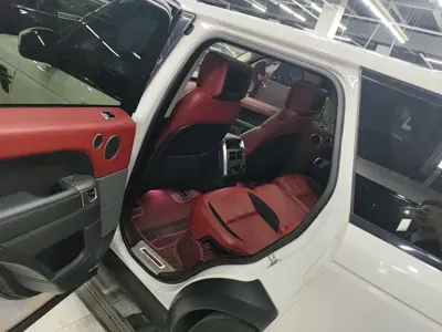 Land Rover Sport