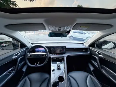 Roewe RX5